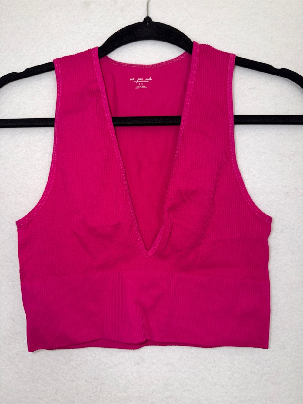 Urban Outfitters Out from Under Hailey Deep V Ribbed Crop Tank - Hot Pink